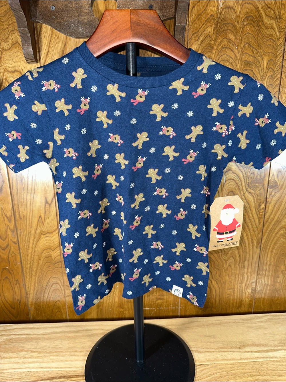 🎉Free Planet Navy Blue Gingerbread & Reindeer Short Sleeve Tee. D332